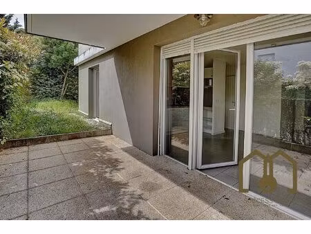 location appartement t3 55m² rez-de-jardin privatif vaulx-en-ve