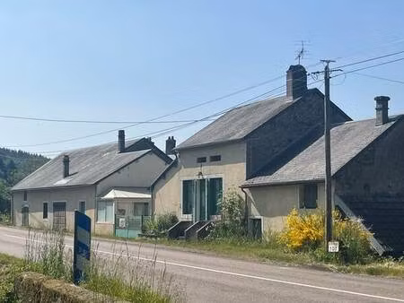 ensemble immobilier 137m2 avec dépendance et terrain
