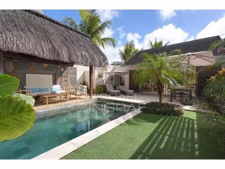 villa 3 chambres à grand baie - mzimc1125