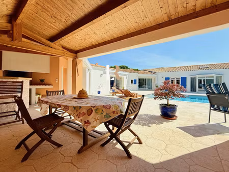 maison de caractère haut de gamme à lagord