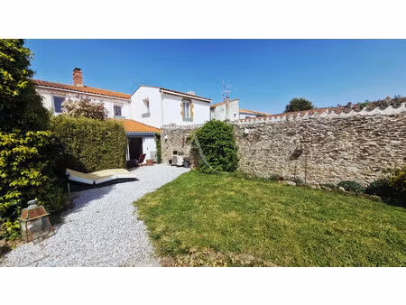 maison de charme au coeur de talmont saint hilaire