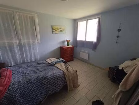 immeuble de rapport  composé de deux t3 et un t4   proche de tulle 19000