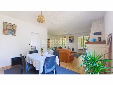 a vendre - maison rénovée 119 m² - l'isle-jourdain (proche pont peyrin & rn124)