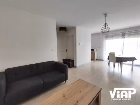 t2 meuble proche chu