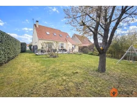 maison de luxe de 5 pièces en vente à magny-le-hongre  île-de-france