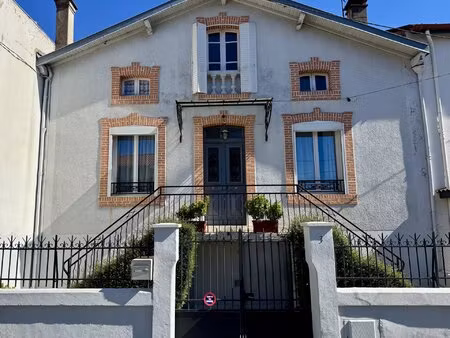 charmante maison de ville à saint-girons