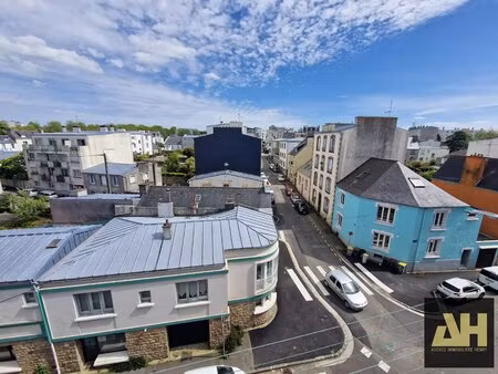 exclusivité - brest st martin - t1 de 39 m2 en parfait état - dalle béton - balcon - parki