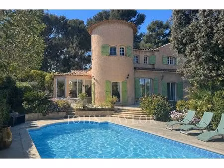 maison familiale avec piscine – portissol  plage et port à pied