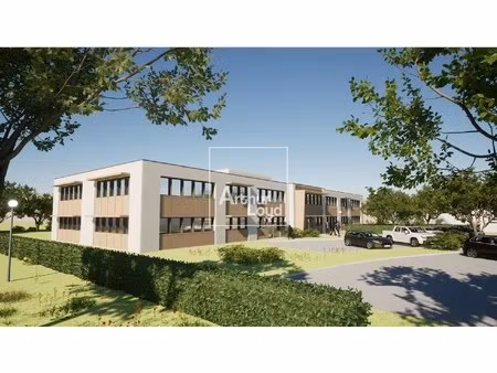 location local professionnel 1 228m² eybens 38320