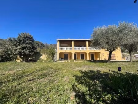 maison - collobrières - 130m²