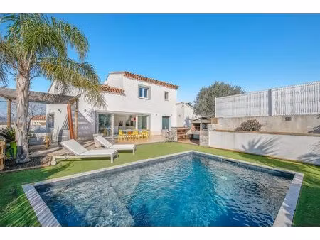 villa t5 avec pisicne et garage - la moutonne