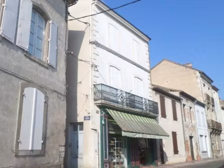 achat immeuble 216m² villeneuve sur lot 47300