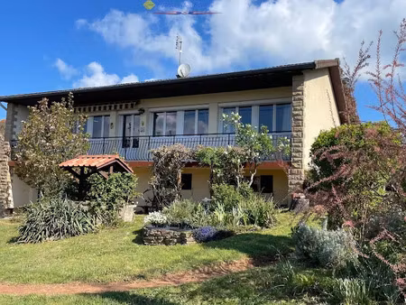 vente maison 5 pièces 97 m² à la clayette (71800)  153 500 €