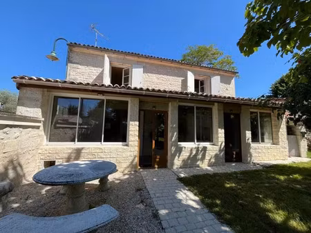 vente maison 5 pièces 157 m² à merpins (16100)  176 500 €