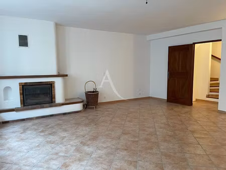 vente maison 3 pièces 74 m² à riez (04500)  170 000 €