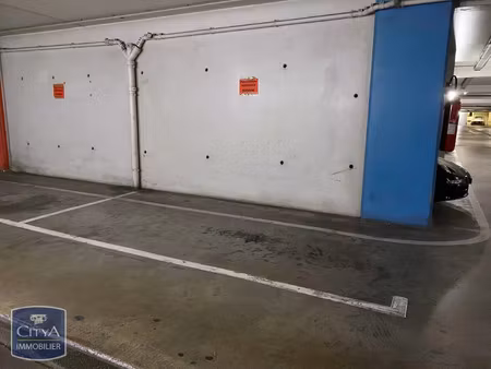 parking à vendre - aix-en-provence (13) - 33 000€
