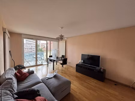 location appartement 3 pièces 72 m² à grenoble (38000)