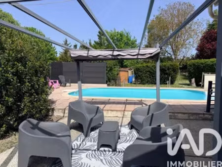 maison à salles-d’angles (16130)