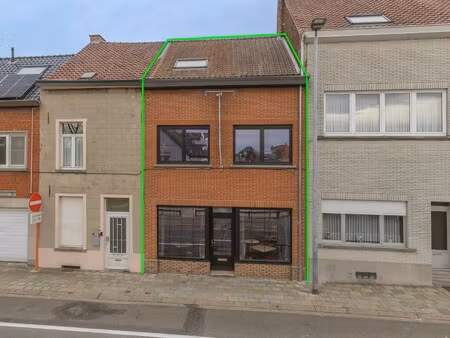 gunstig gelegen woning met ruim terras