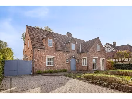 klassevolle woning en zonnige tuin op een uitstekende ligging