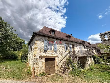 maison en pierre avec dependance sur 1770 m² de terrain
