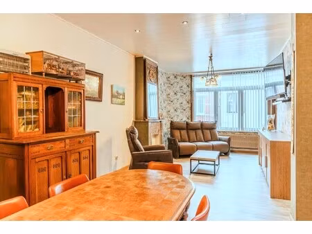 op te frissen belétage woning in rustige wijk