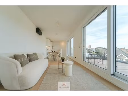 gerenoveerd duplex-appartement (114 m²) met 3 slaapkamers