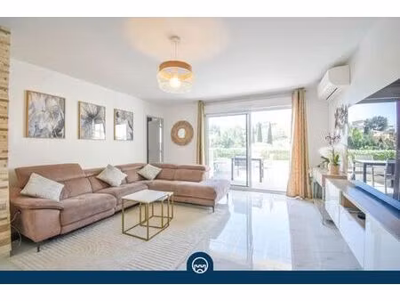 appartement de 4 pièces de luxe en vente à saint-laurent-du-var  provence-alpes-côte d'azu