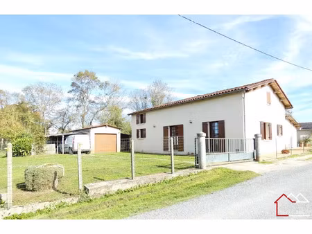 vente maison 6 pièces 135 m² à saint privat en périgord (24410)  216 000 €