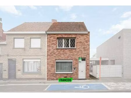 huis te koop in poperinge met 2 slaapkamers