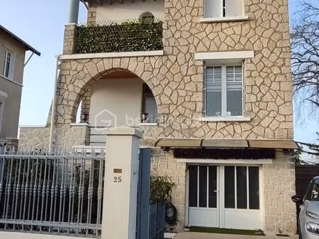 demeure de 110 m² à rochefort