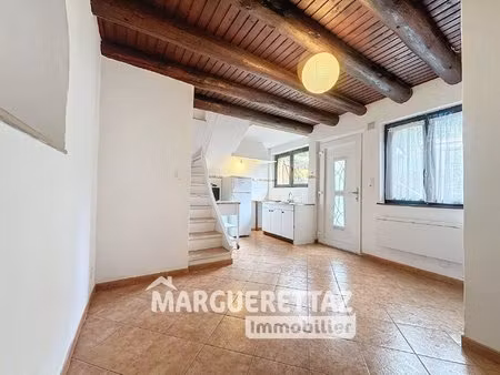 maison de village 2 pièces duplex avec jardin et cave