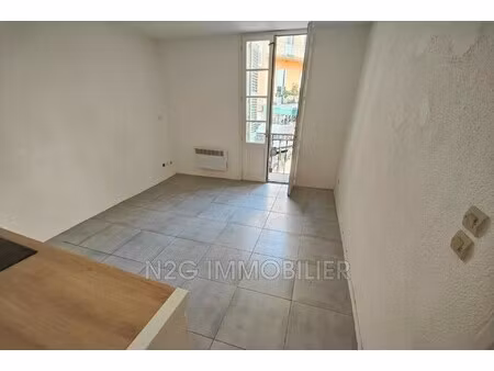 location appartement 1 pièce 16m² grasse 06130