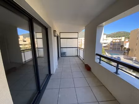 location appartement 2 pièces 45m² cavalaire sur mer 83240