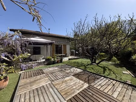 maison 5 chambres annecy-le-vieux : jardin plein sud  sous-sol e