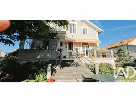 maison à saint-astier (24110)