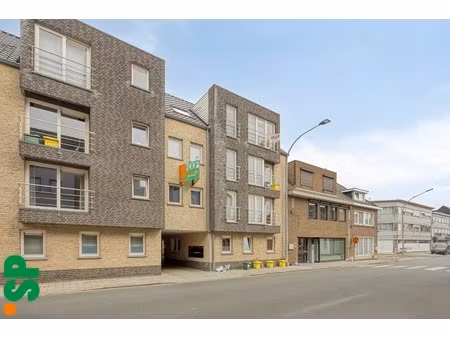 appartement te koop in geel met 1 slaapkamer