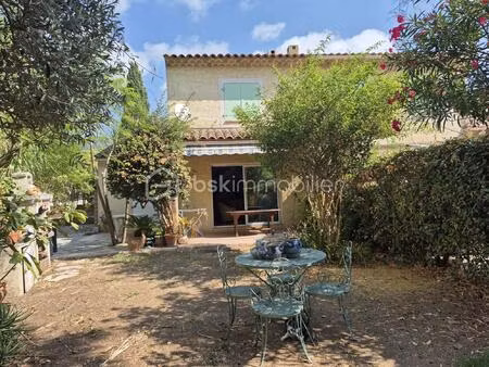 maison de 87 53 m² à carqueiranne