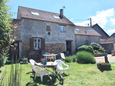 epernon 5 minutes maison ancienne avec grange