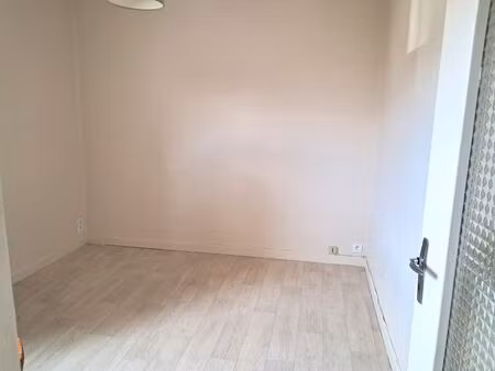 location appartement 1 pièce 20m² sens 89100