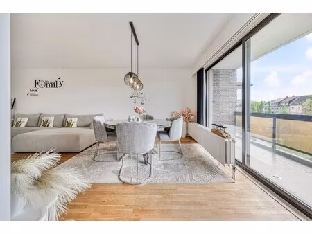 appartement te koop in steendorp met 3 slaapkamers