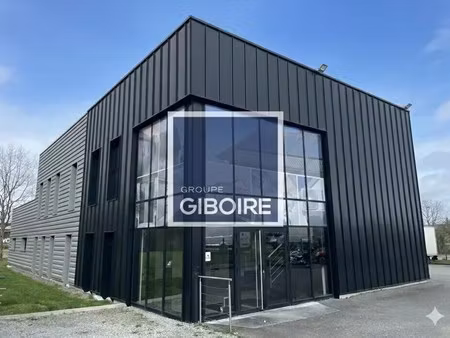 location entrepôt 455 m²
