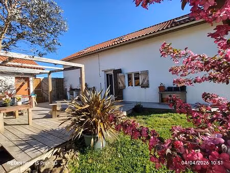 maison 6 pièce(s) 134m2