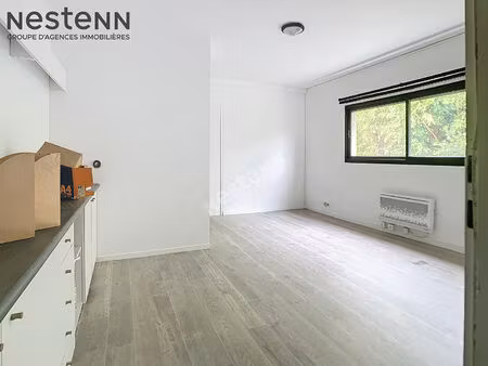 local professionel de 33.32m² lormont