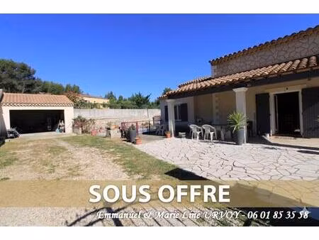 30300 beaucaire - maison 174 m² - idéal familles nombreuses - piscine - jardin - dépendanc