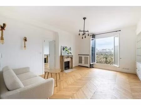 prestigieux appartement en location champs-elysées  madeleine  triangle d’or  france