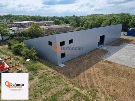 location local d’activités chauvigny 86300 670m²