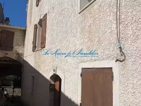 boissières  cœur de village  maison de village de 88 m2 habitable avec 67 m2 d'annexes