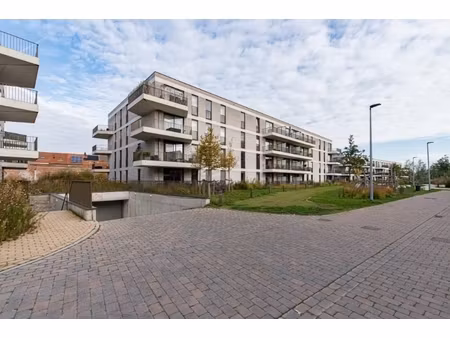 appartement te koop in sint-niklaas met 2 slaapkamers