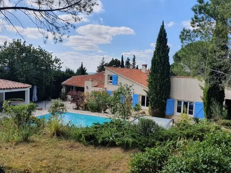 proche limoux-villa avec piscine 200 m2 sur terrain 6000 m2